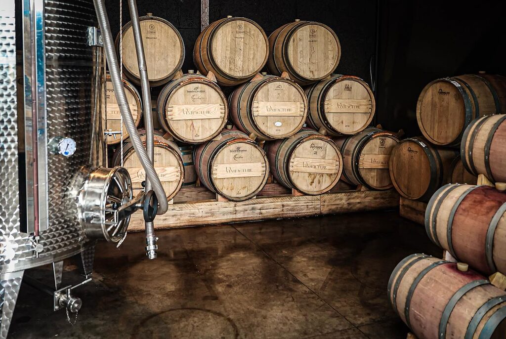 notre terrain de jeux merci @bengoodphotos #winemaker #wine #winelover #eleva...